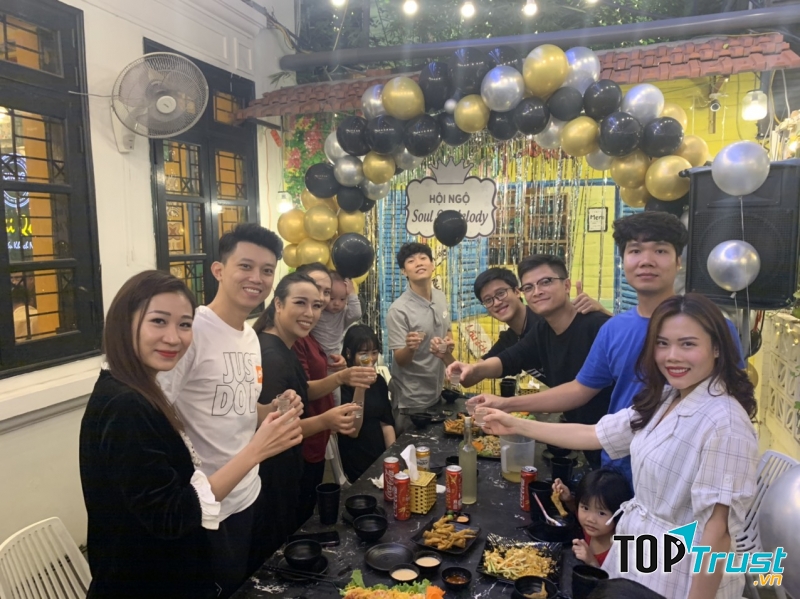 Nhà hàng Phủi Quán