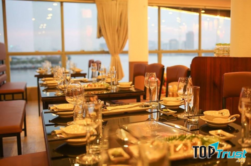 Nhà hàng Phương Nguyên – Tô Ngọc Vân