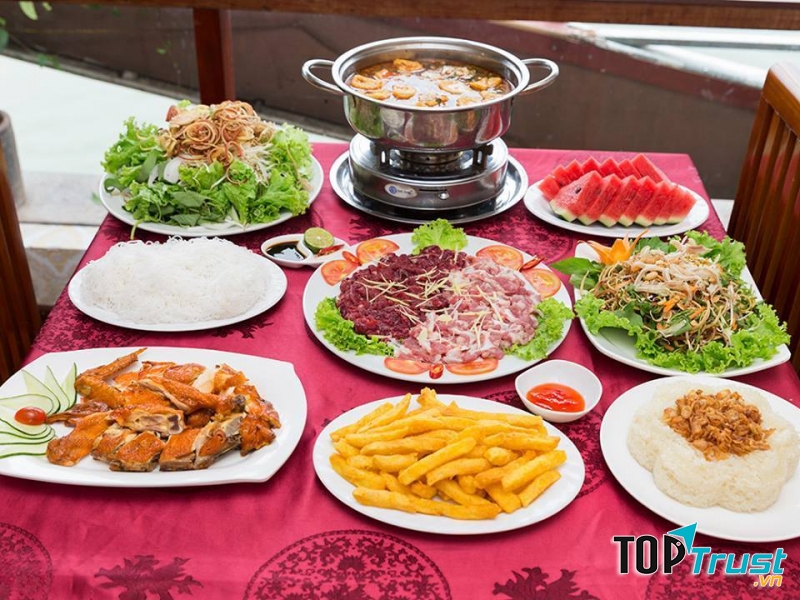 Nhà hàng Phương Nguyên – Tô Ngọc Vân