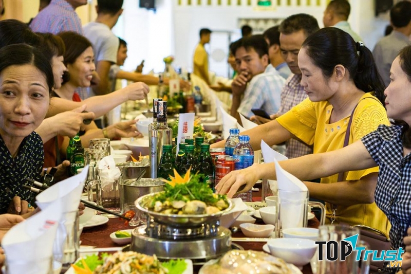 Nhà hàng Phương Nguyên