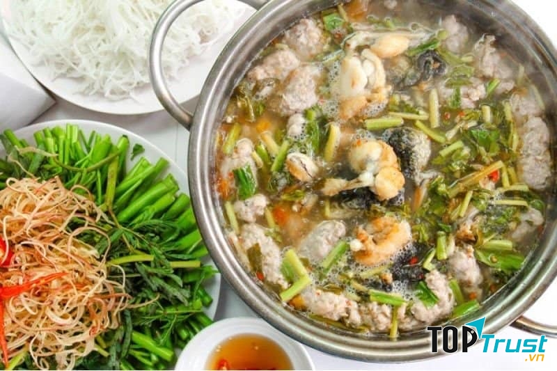 Món lẩu ếch hấp dẫn tại quán