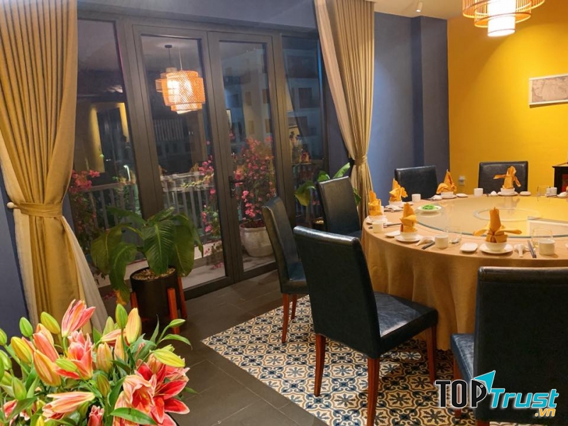 Nhà Hàng Sơn Đoòng Hạ Long