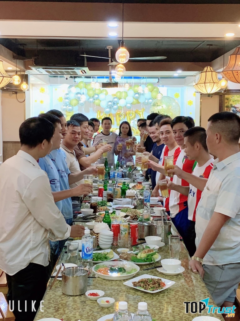 Nhà hàng Sơn Thiên