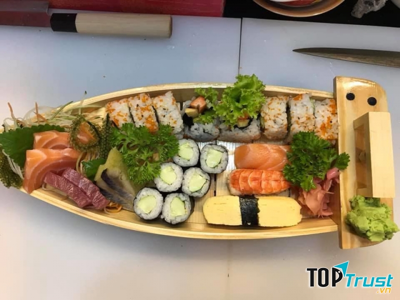 Nhà hàng Sushi & Maki
