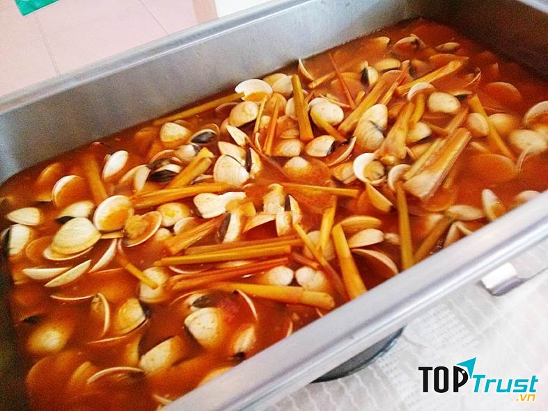 Nghêu hấp kiểu Thái