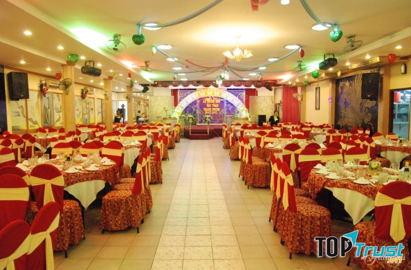 Nhà hàng Tân Lạc Viên