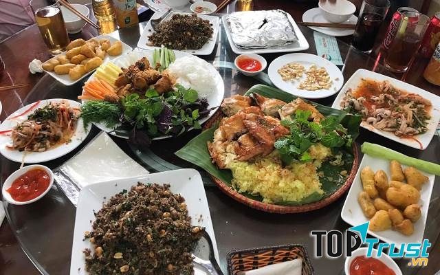 Nhà hàng Tây Bắc Haisoma