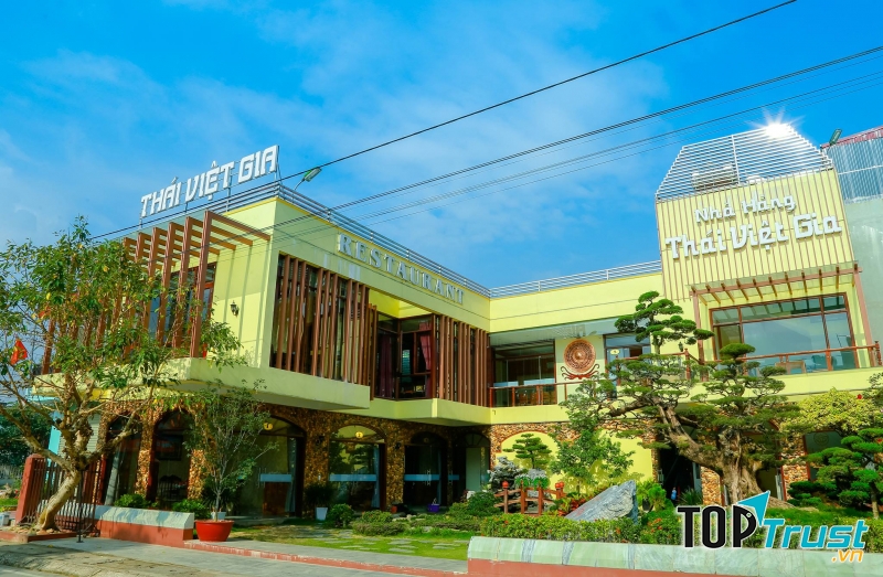 Nhà hàng Thái Việt Gia là địa chỉ không còn xa lạ với những ai ở khu vực Thái Nguyên.