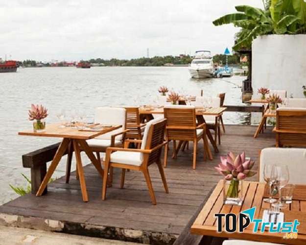 Nhà hàng The Deck Sài Gòn