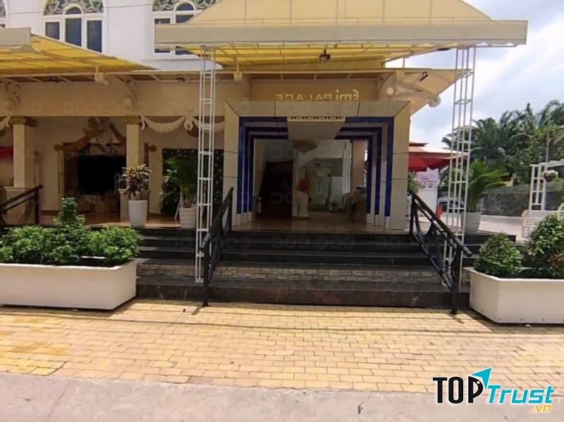 Nhà hàng tiệc cưới Emi Palace