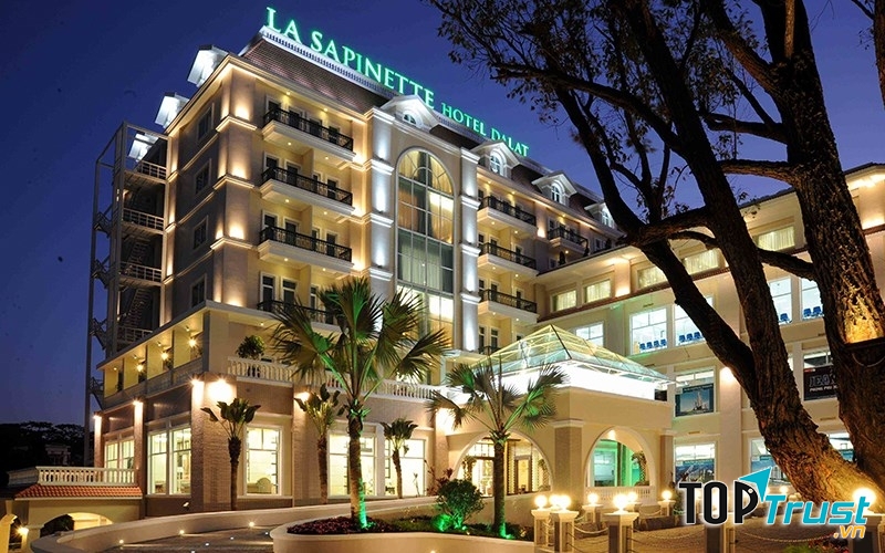 Nhà hang tiệc cưới - khách Sạn La Sapinette