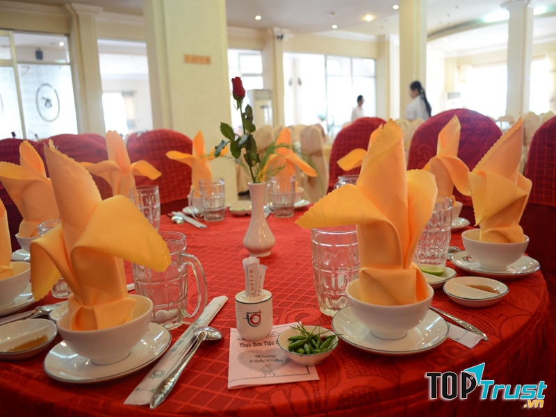 Nhà hàng tiệc cưới Tây Đô