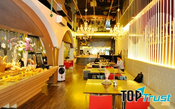 Nhà hàng Pita GR Restaurant