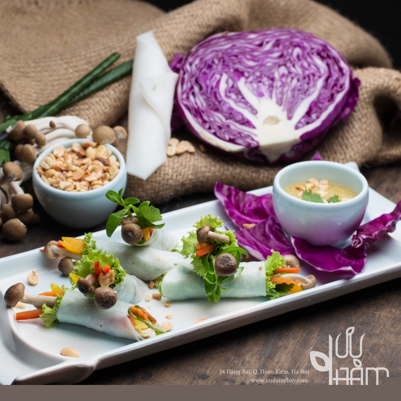 Đồ ăn chay tại Nhà hàng Ưu Đàm Chay - Số 34, Hàng Bài, Quận Hoàn Kiếm