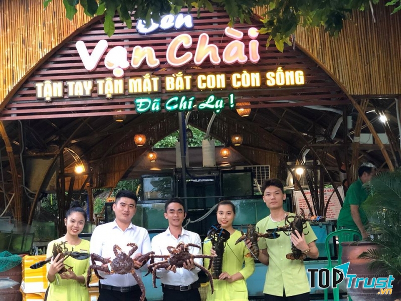 Nhà Hàng Vạn Chài