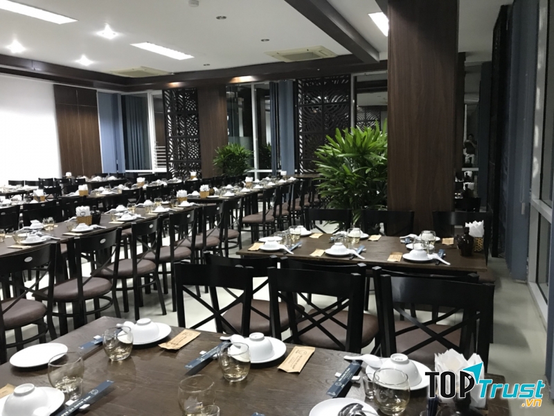 Một góc không gian sang trọng tại Nhà hàng Vũ Bảo