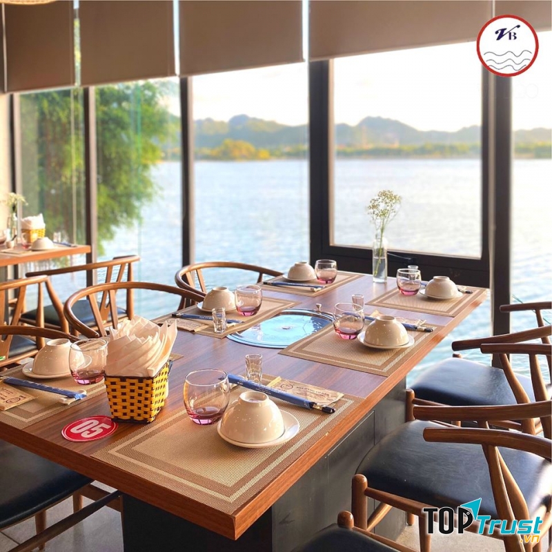 Nhà Hàng Vũ Bảo