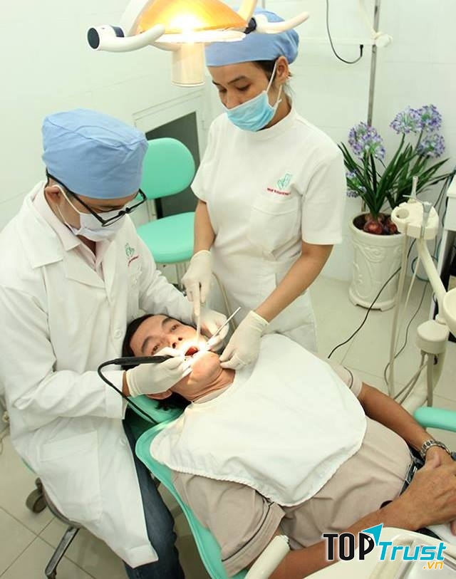 Dịch vụ thăm khám tại Nha Khoa Hoàng Lê