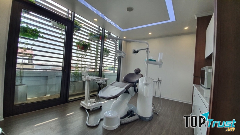 Nha Khoa Hùng Cường