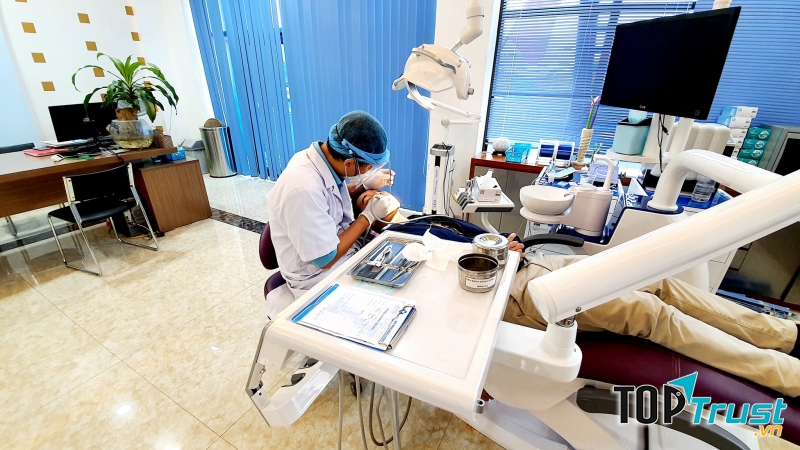 Nha Khoa Hùng Cường