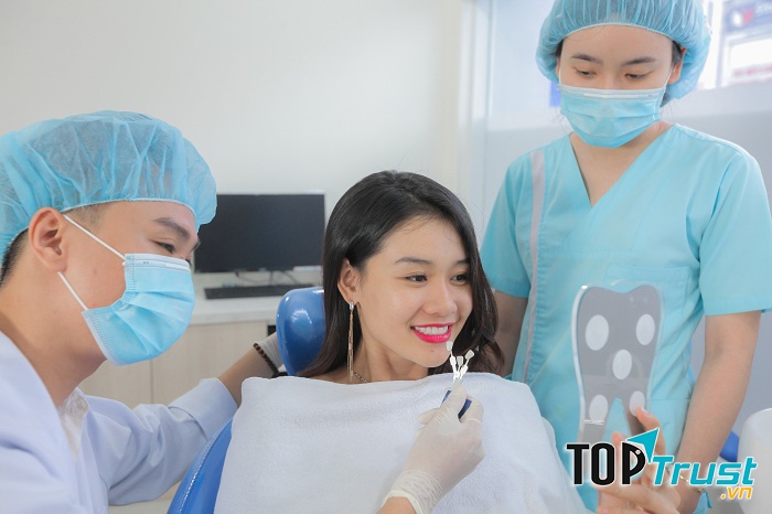 Người mẫu Diệu Ngọc đã chọn đến Nha khoa KIM để chăm sóc và điều trị răng miệng