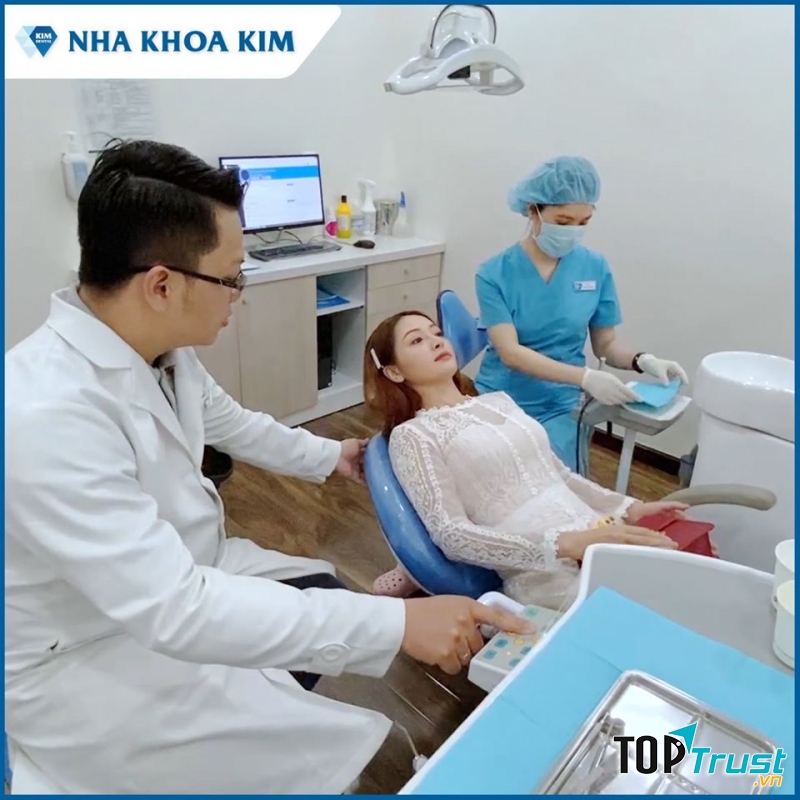 Nha Khoa Kim Bình Dương