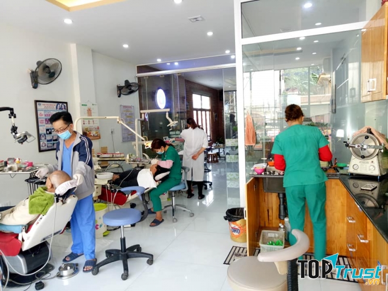 Nha khoa Mùi Trung Hậu