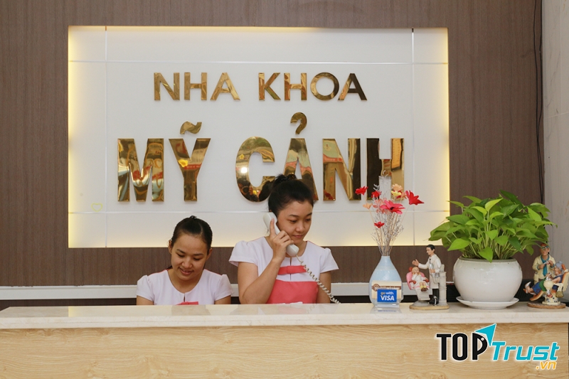 Sảnh đón khách của nha khoa Mỹ Cảnh
