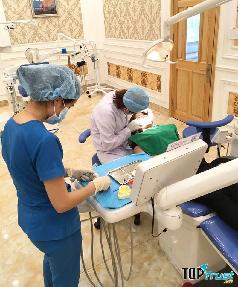 Nha Khoa Pháp Việt Tô Ký