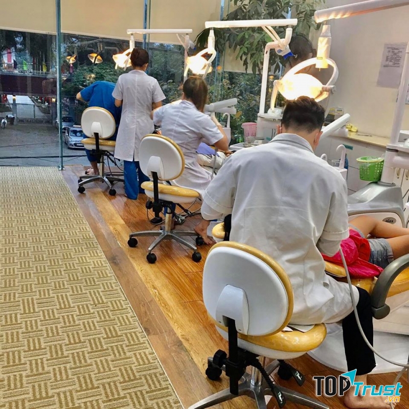 Nha Khoa Quốc Tế Tâm Đức