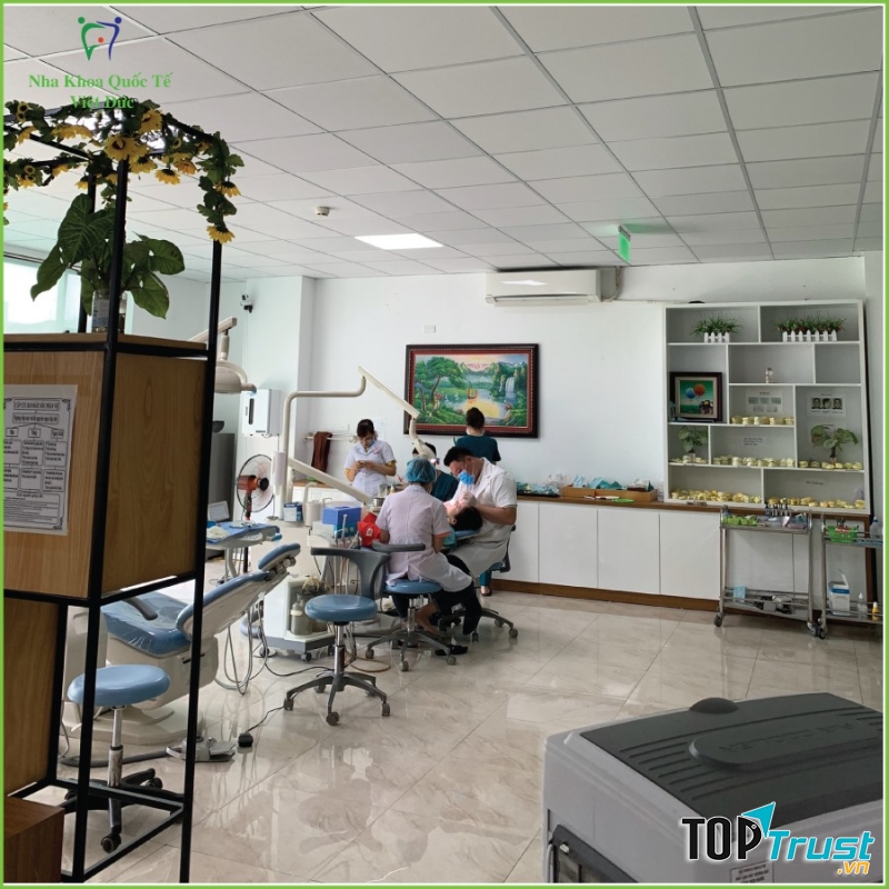 Nha khoa Quốc tế Việt Đức