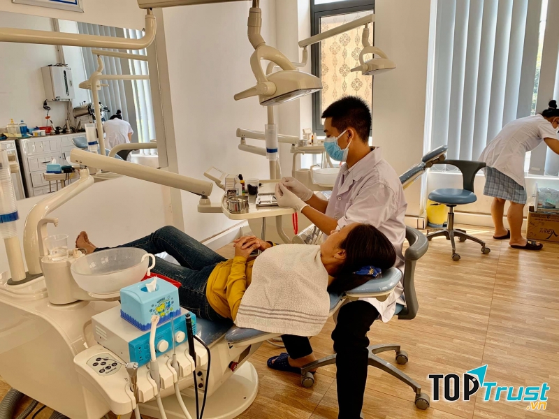 Nha khoa Quốc Tế Việt Pháp