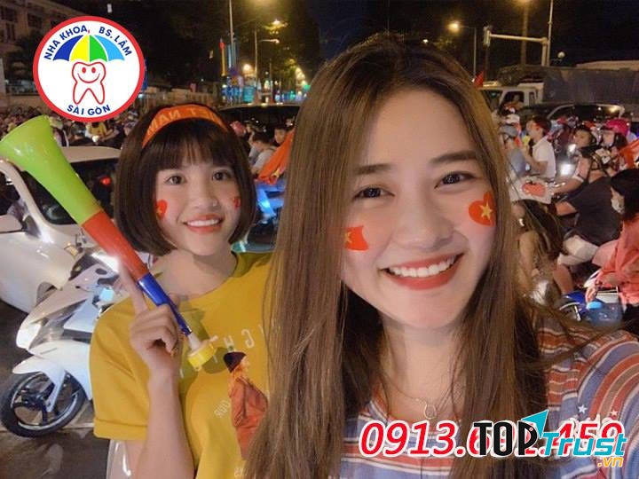 Nha Khoa Sài Gòn Bác Sĩ Lâm