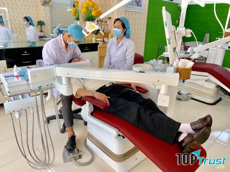 Nha Khoa Thẩm Mỹ & Spa Hồng Ân