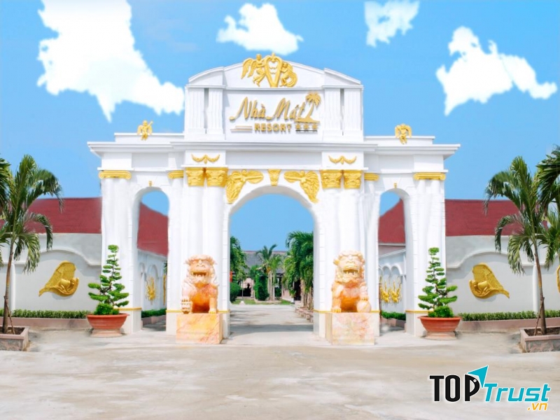 Nha Mat Resort