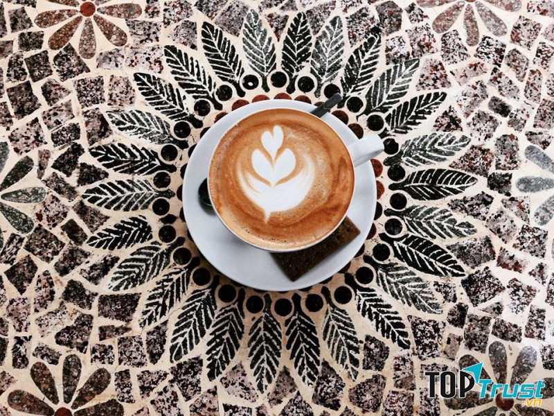 Nhã Nam Books N' Coffee Vũng Tàu