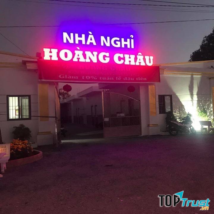 Nhà nghỉ Hoàng Châu