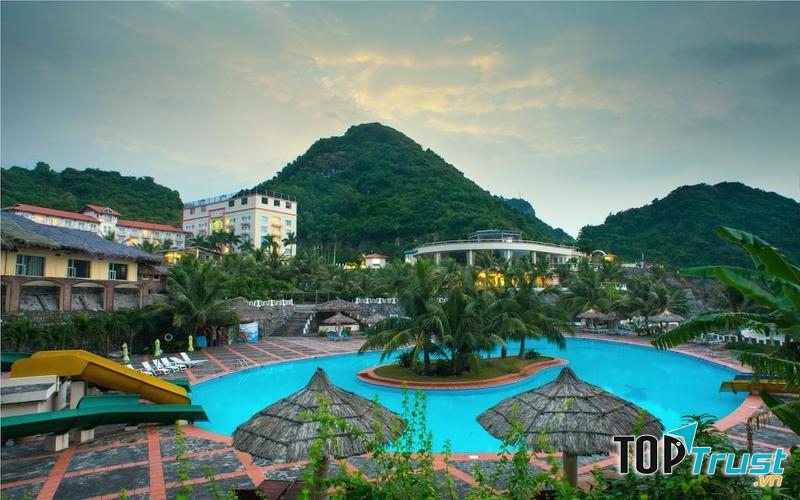 Cát Bà Islan Resort