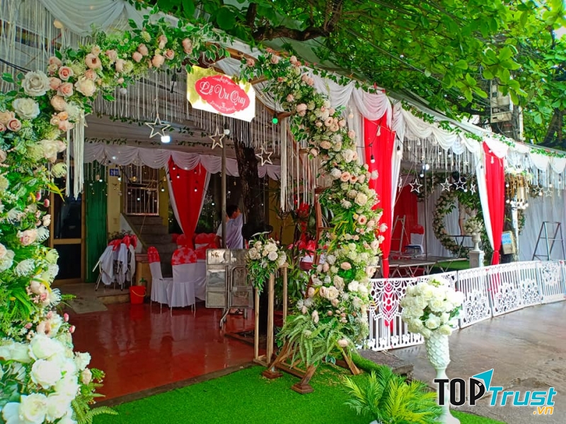 Nhà Rạp Tài Thùy