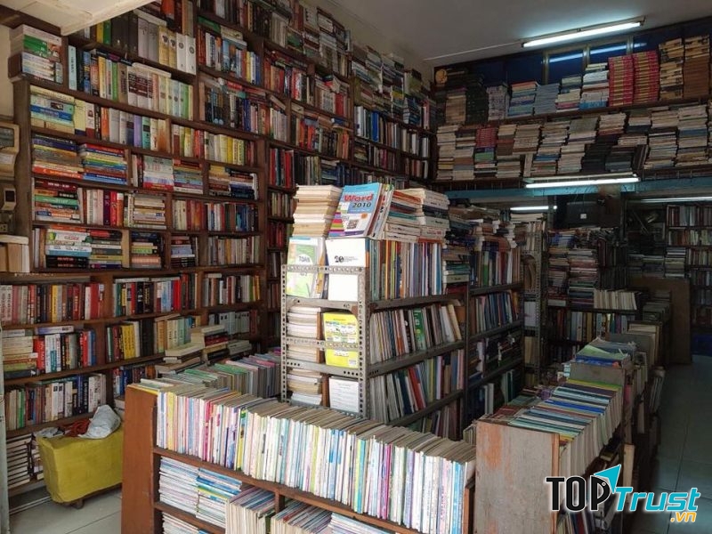 Nhà Sách Bưu Điện