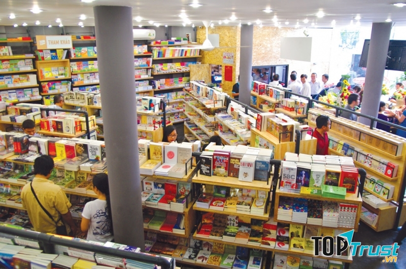 Một góc sách ngoại văn