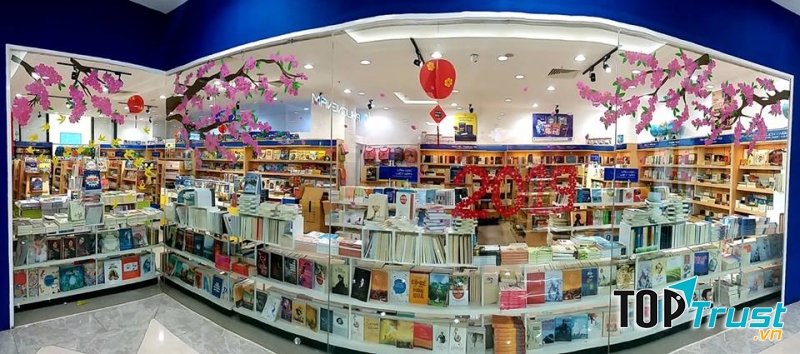 Nhà sách Phương Nam