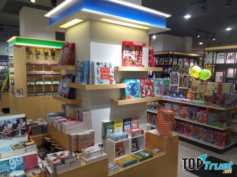 Nhà sách Phương Nam