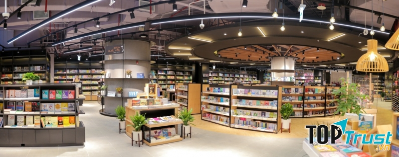 Nhà sách Phương Nam