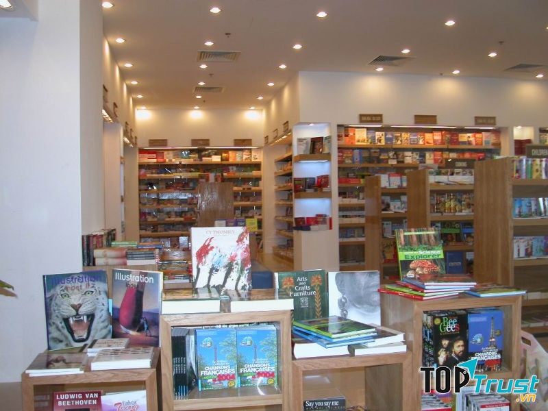 Nhà sách Phương Nam