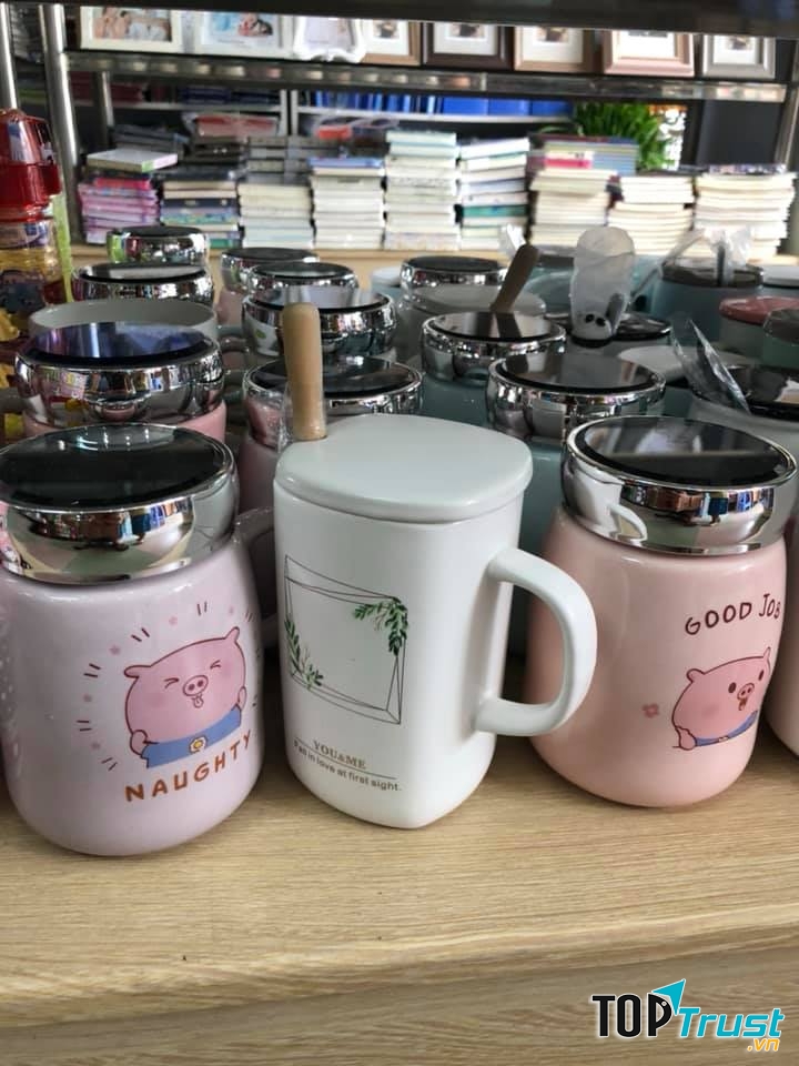 Nhà Sách Thành Vinh