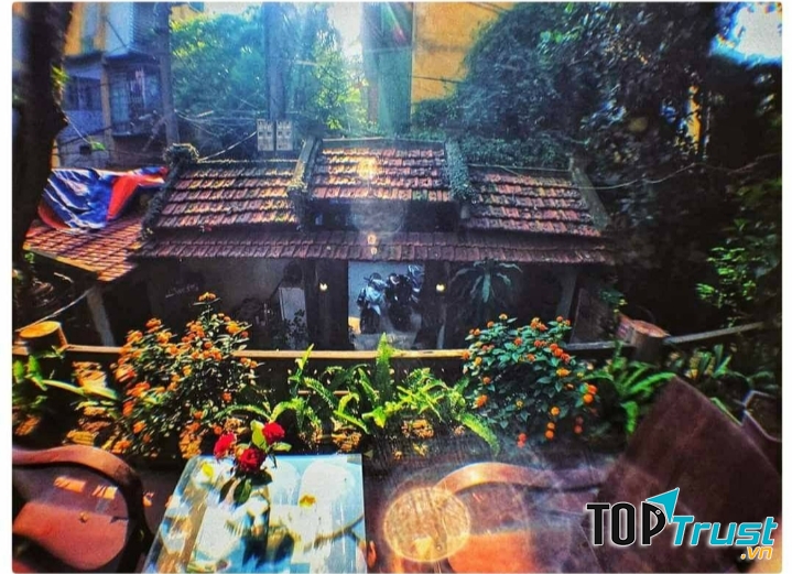 Nhà sàn Art - Cafe kiểu vintage cho người độc thân