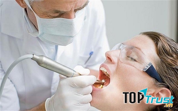 Ngành nha sĩ có tỉ lệ thất nghiệp 0,9%.