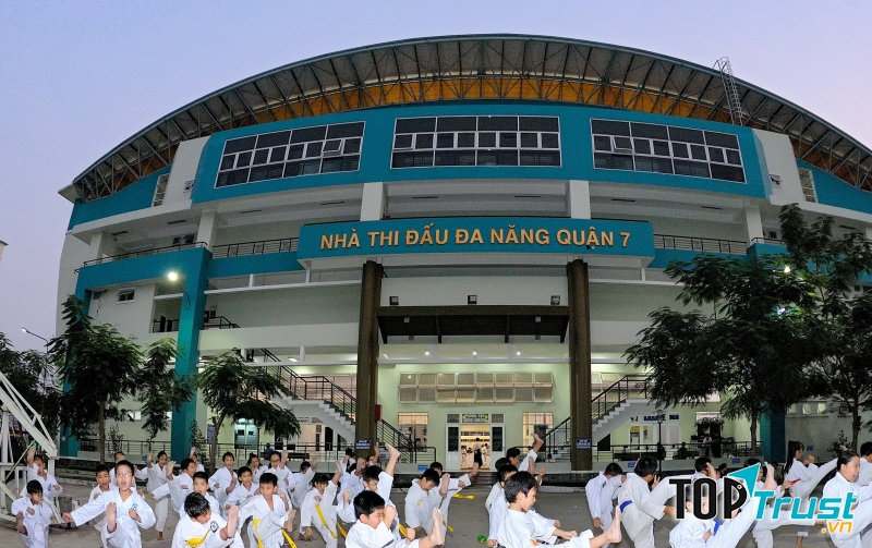 Nhà thi đấu đa năng quận 7
