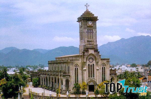 Nhà thờ Chánh tạo Kito Vua